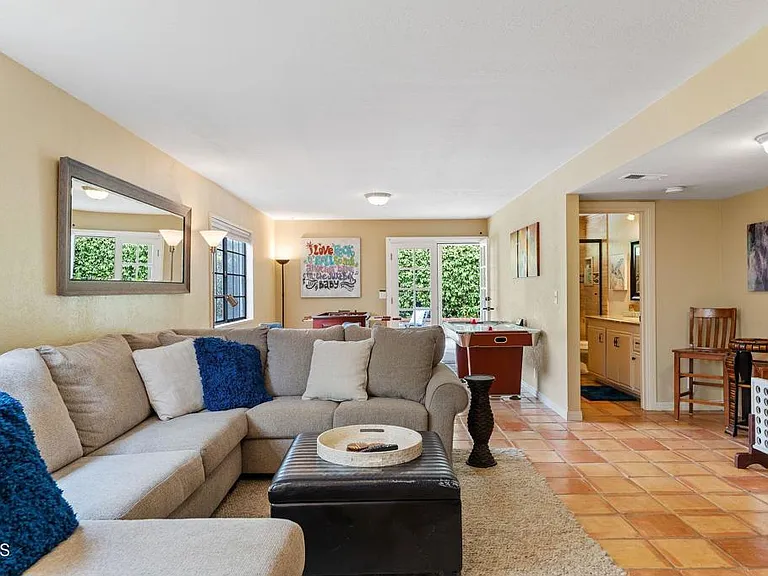4850 Amalfi Way — Photo 5