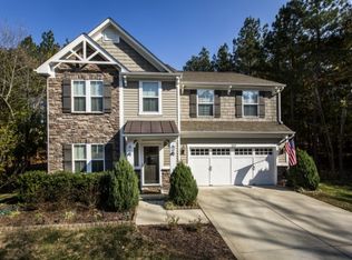 137 Poplin Pl, Lake Wylie, SC 29710