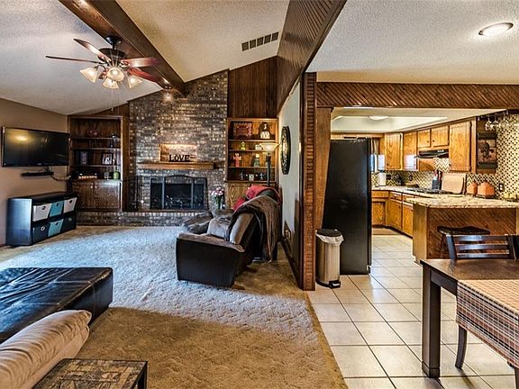 3rd image of 13220 Turtle Creek Dr
