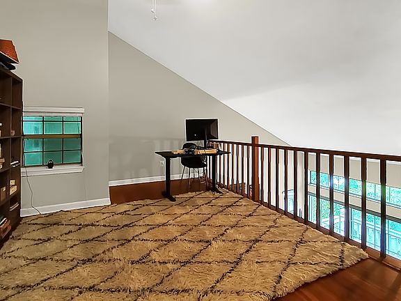 5th image of 10838 Antigua Ter APT 203
