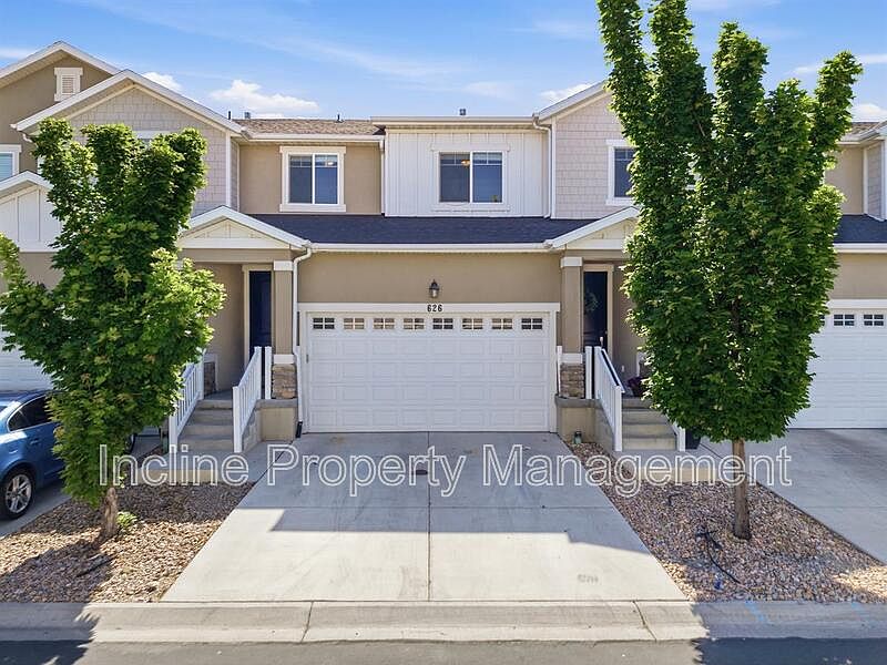 1st image of 626 N Preserve Dr