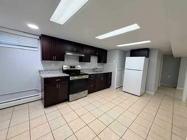 34 Chase St #C — Photo 4