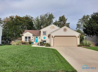 6466 Scarsdale Rd, Maumee, OH 43537