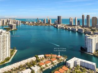 3972 NE 171st St, North Miami Beach, FL 33160