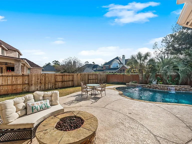 14318 Red Creek Cove Ln — Photo 45