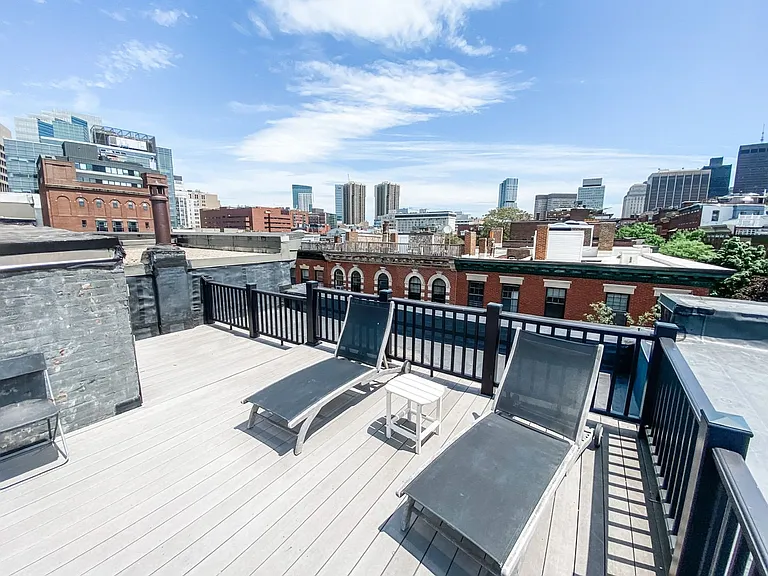 88 W Cedar St #D — Photo 10