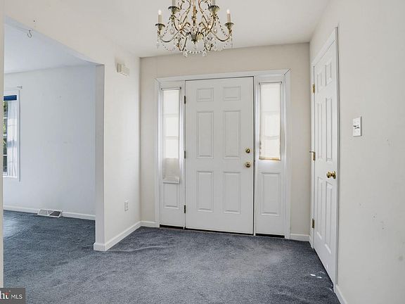 5th image of 20410 Chingville Rd