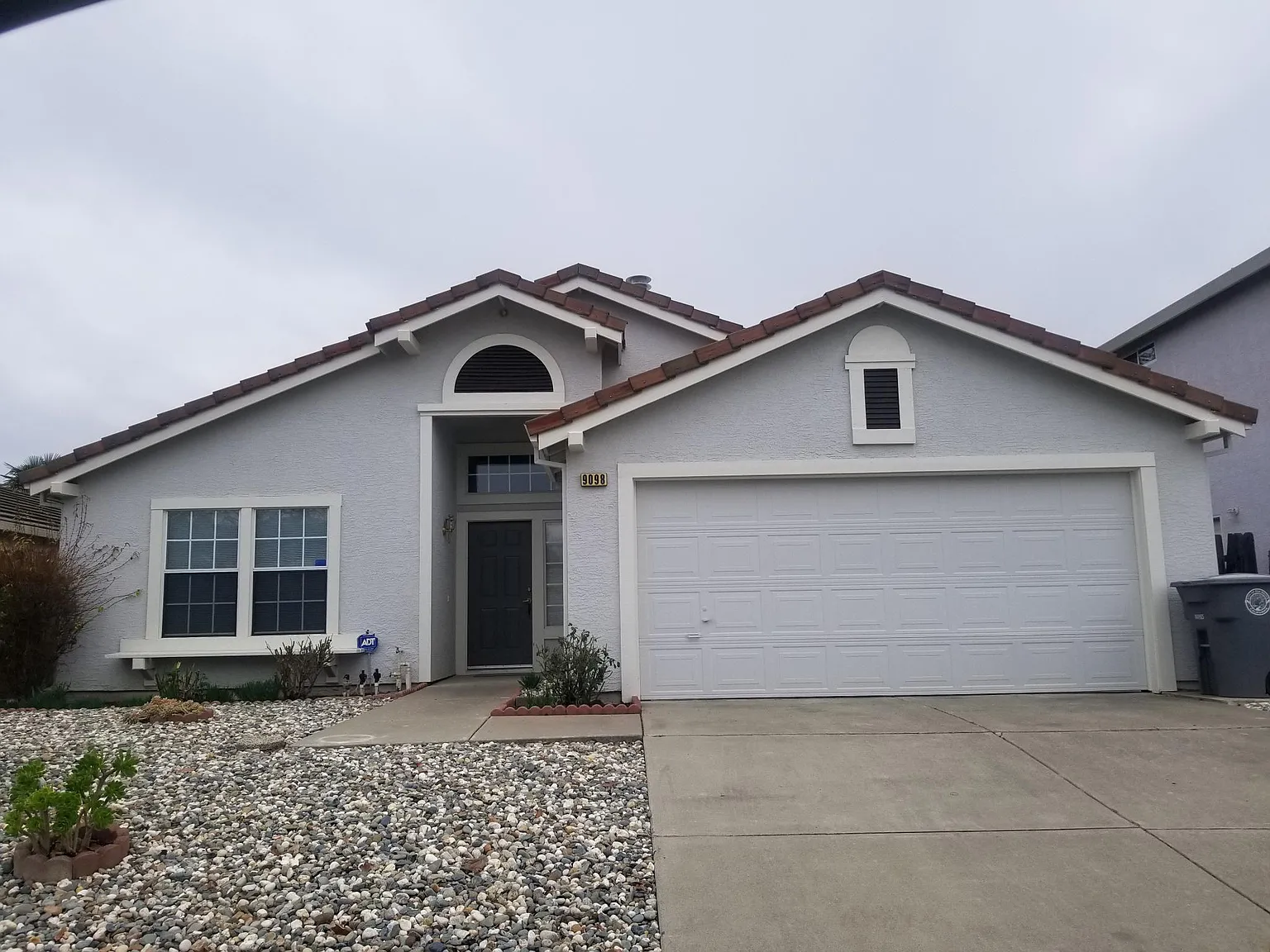 9098 Paseo Grande Way photo 1