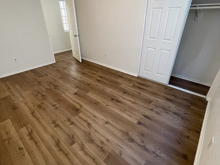 8620 1/2 S Main St #2 — Photo 10