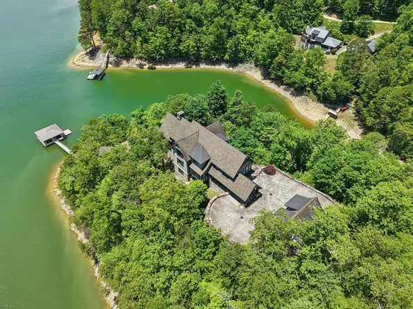 410 Lakewood Dr, Bryson City, NC 28713