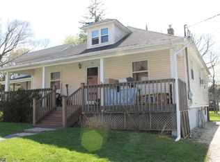 10 Church St, Oxford, NJ 07863