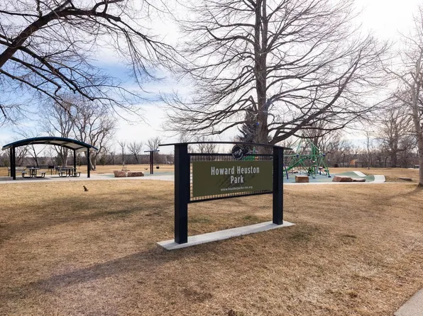 3275 34th St #77, Boulder, CO 80301