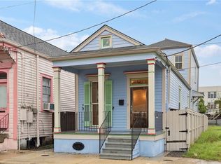 1038 Bartholomew St, New Orleans, LA 70117