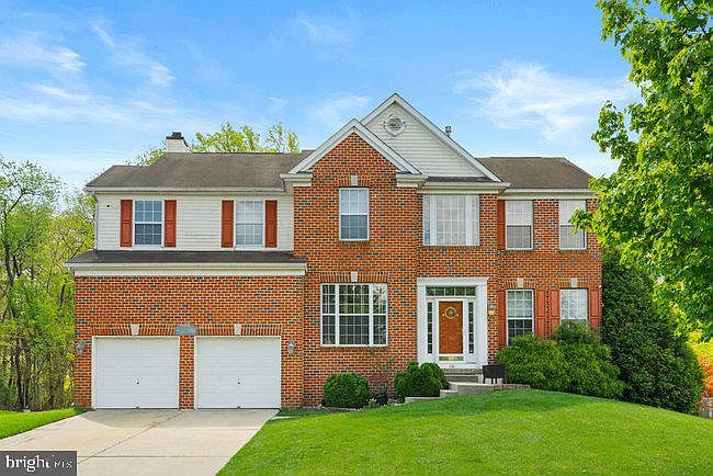 1st image of 110 Rosewood Dr