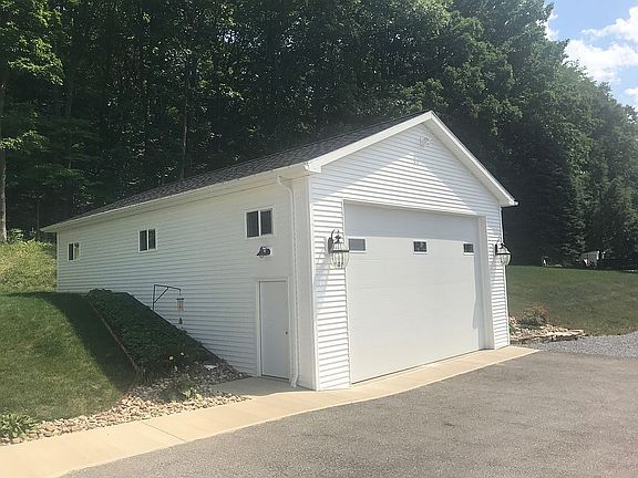 Oversized (RV) Garage