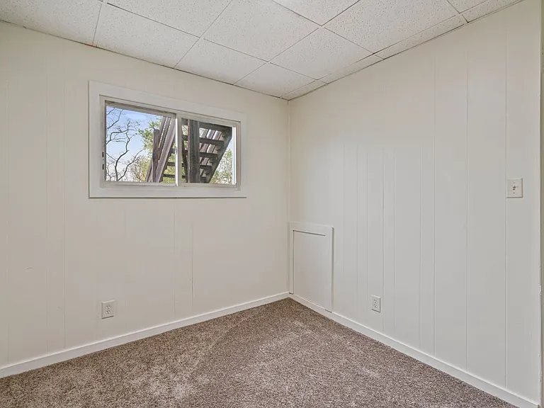 641 6th Street — Photo 21