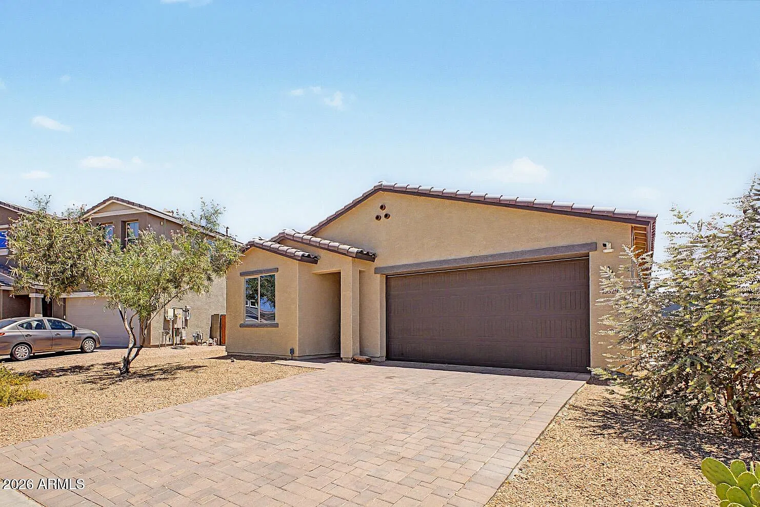 3 bed, 3.0 bath, $2,100 — Photo 3