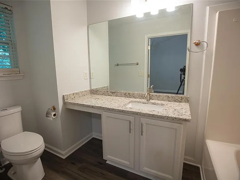649 Kenridge Dr — Photo 27