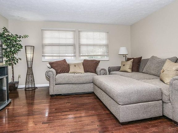 3rd image of 2960 Mossy Brink Ct