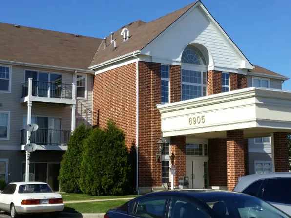 6905 67th St Unit 303, Kenosha, WI 53142