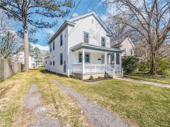 304 South St, Franklin, VA 23851