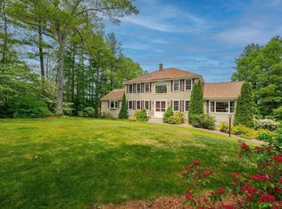 10 Jason Dr, Londonderry, NH 03053