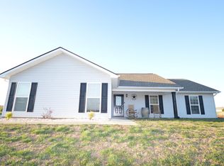 910 Blacktip Trl, Seymour, TN 37865