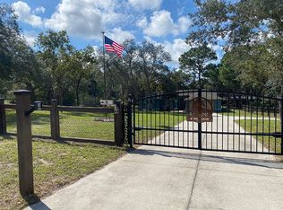 11470 Star Rd, Brooksville, FL 34613