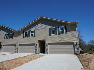 677 Julia Way, Waterloo, WI 53594