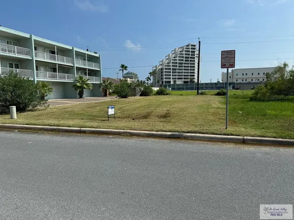 106 E Haas St, South Padre Island, TX 78597