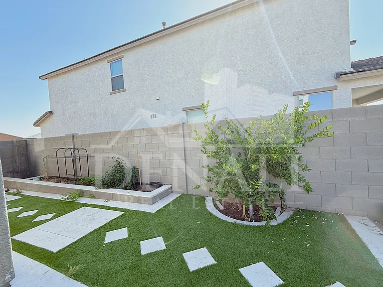 11326 E Unger Ave — Photo 32