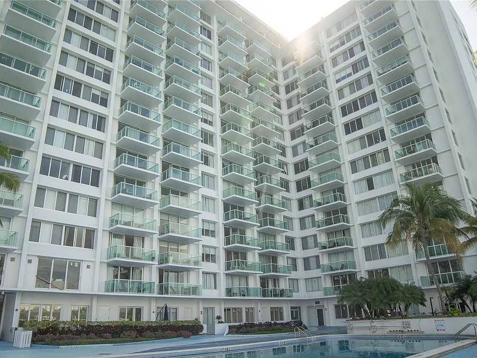 1st image of 1000 West Ave Ph 8