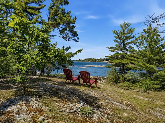 2nd image of 46 Remy Bay Rd