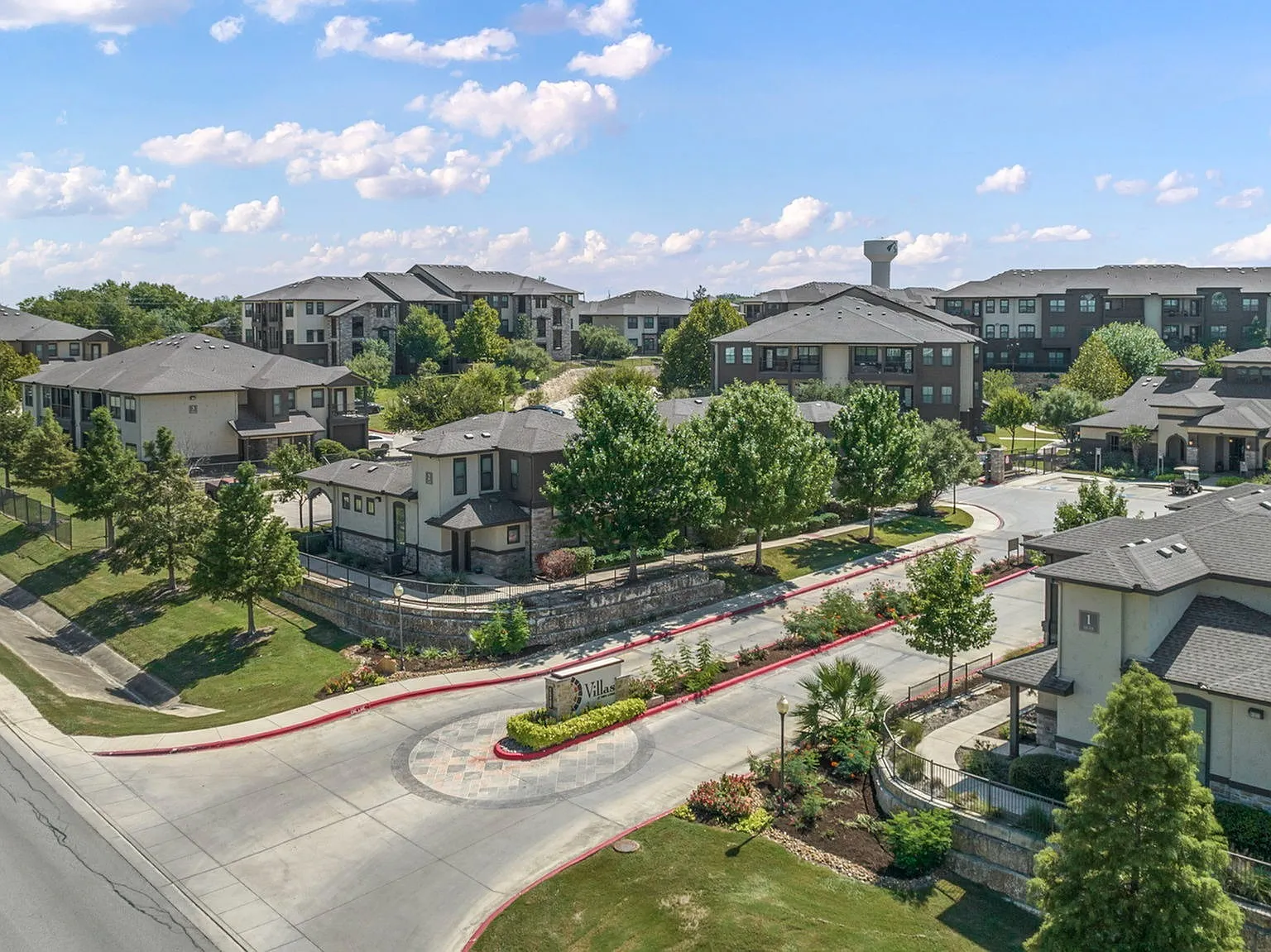 Villas at Mira Loma — Photo 2