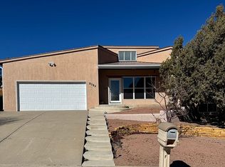 5002 Evergreen Dr, Farmington, NM 87402