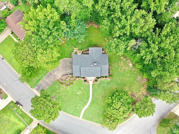 4th image of 333 Chadwyck Dr