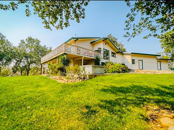 5th image of 8827 Sun Valley Dr