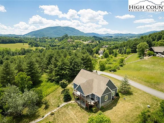3rd image of 242 Crain Branch Ln