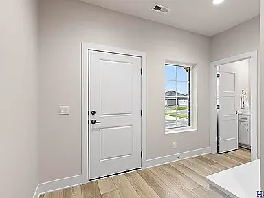 2 bed, 1674 sqft, $2,300 — Photo 3