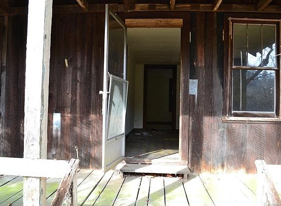 4th image of 7527 Nc 212 Hwy