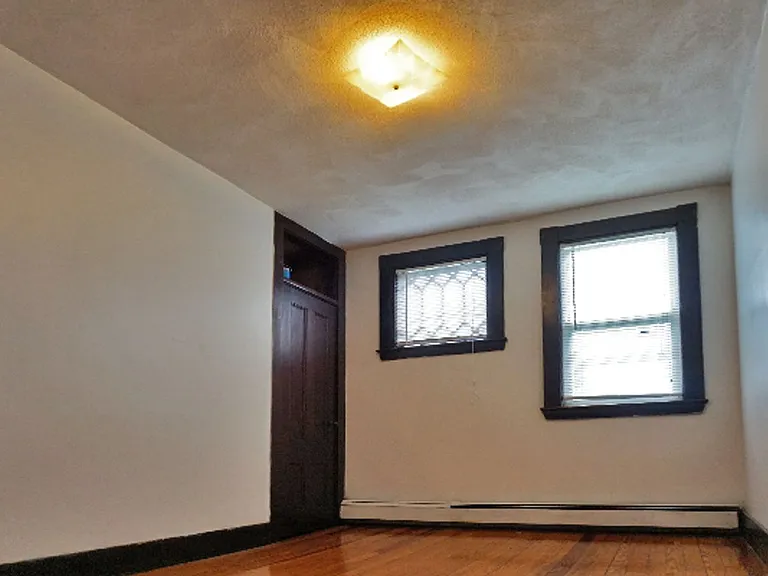 159 Brown St #3 — Photo 2