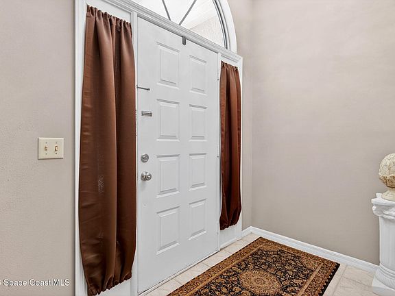 4th image of 2322 Early Dawn Cir