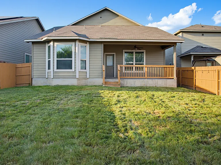 15136 Pandion Dr — Photo 31