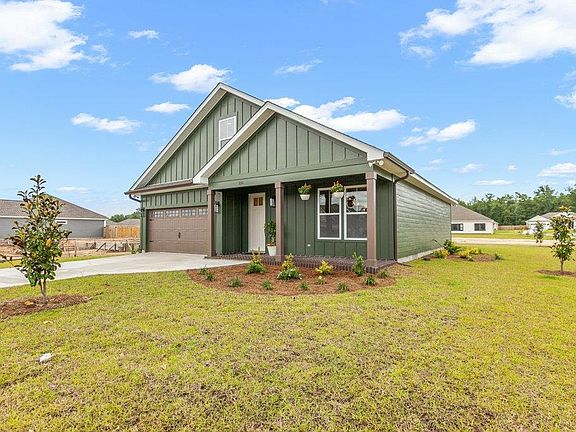 2nd image of 111 Sierra Ln