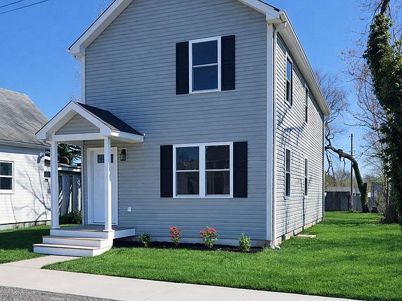 2nd image of 210 W 2nd St