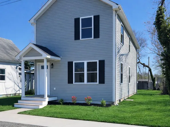 210 W 2nd St, Ridgely, MD 21660