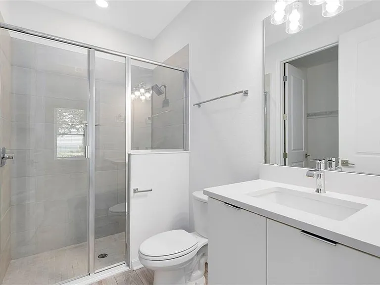 8472 Sperry St — Photo 5