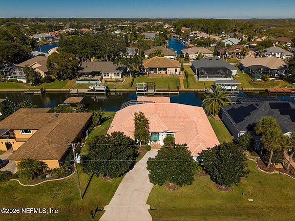 3rd image of 10 COLLINSON Court