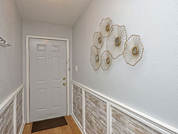 5th image of 8308 Dixon Dr
