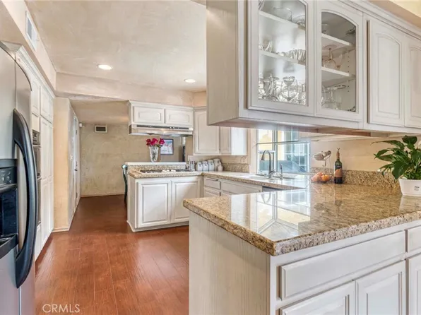 8826 Hanna Ave, West Hills, CA 91304